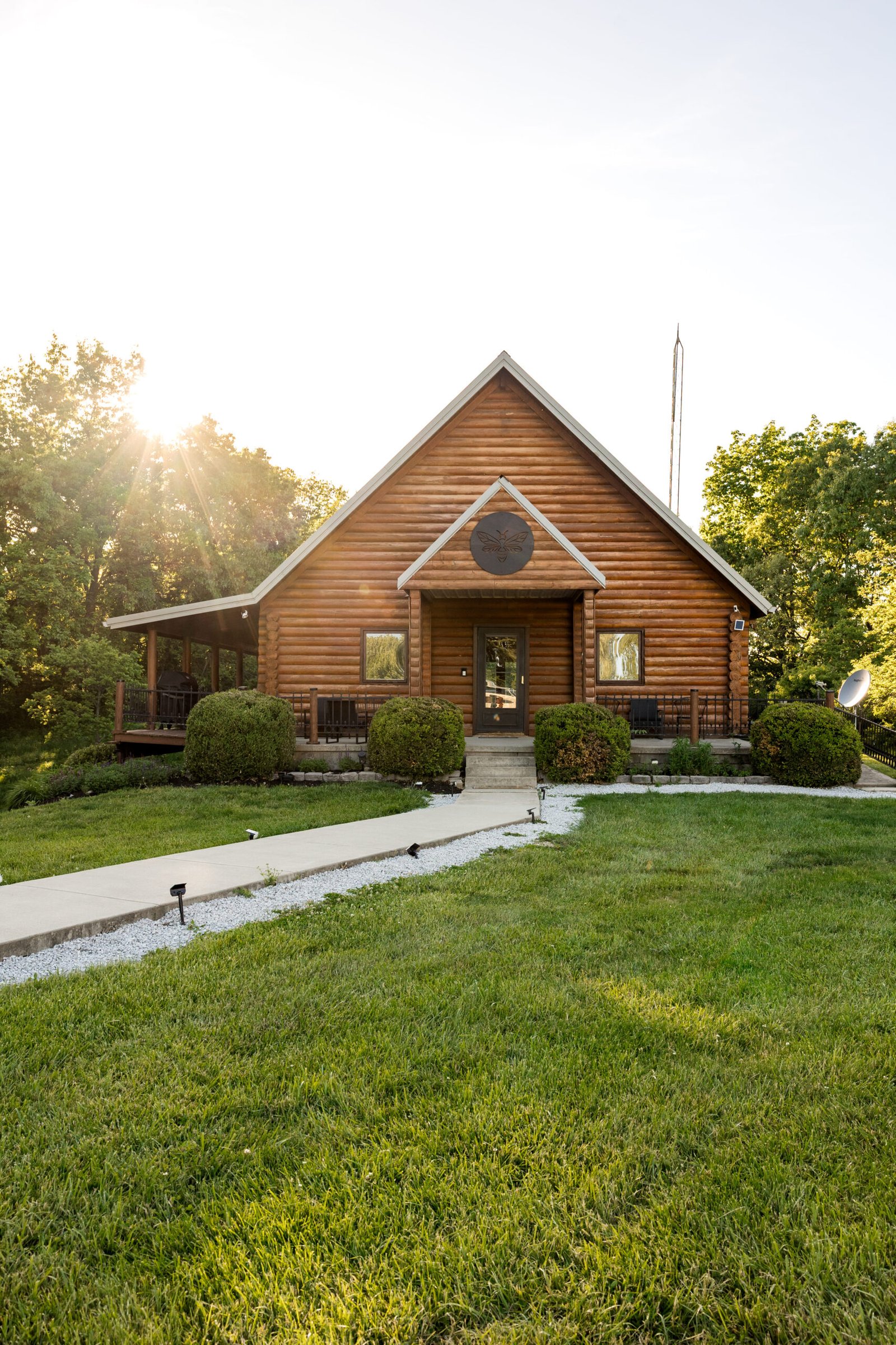 Firefly Lodge